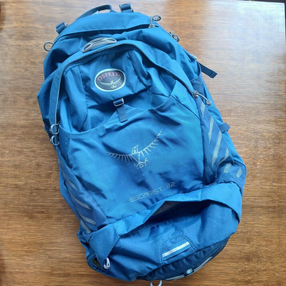 Osprey Escapist 32 Blue Cycling Hiking Backpack M/L w/ Platypus 3L Bladder Gorp